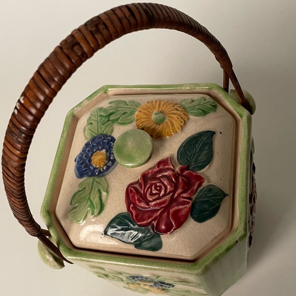 Vintage Japanese biscuit/cookie jar with lid - Picture 3 of 16